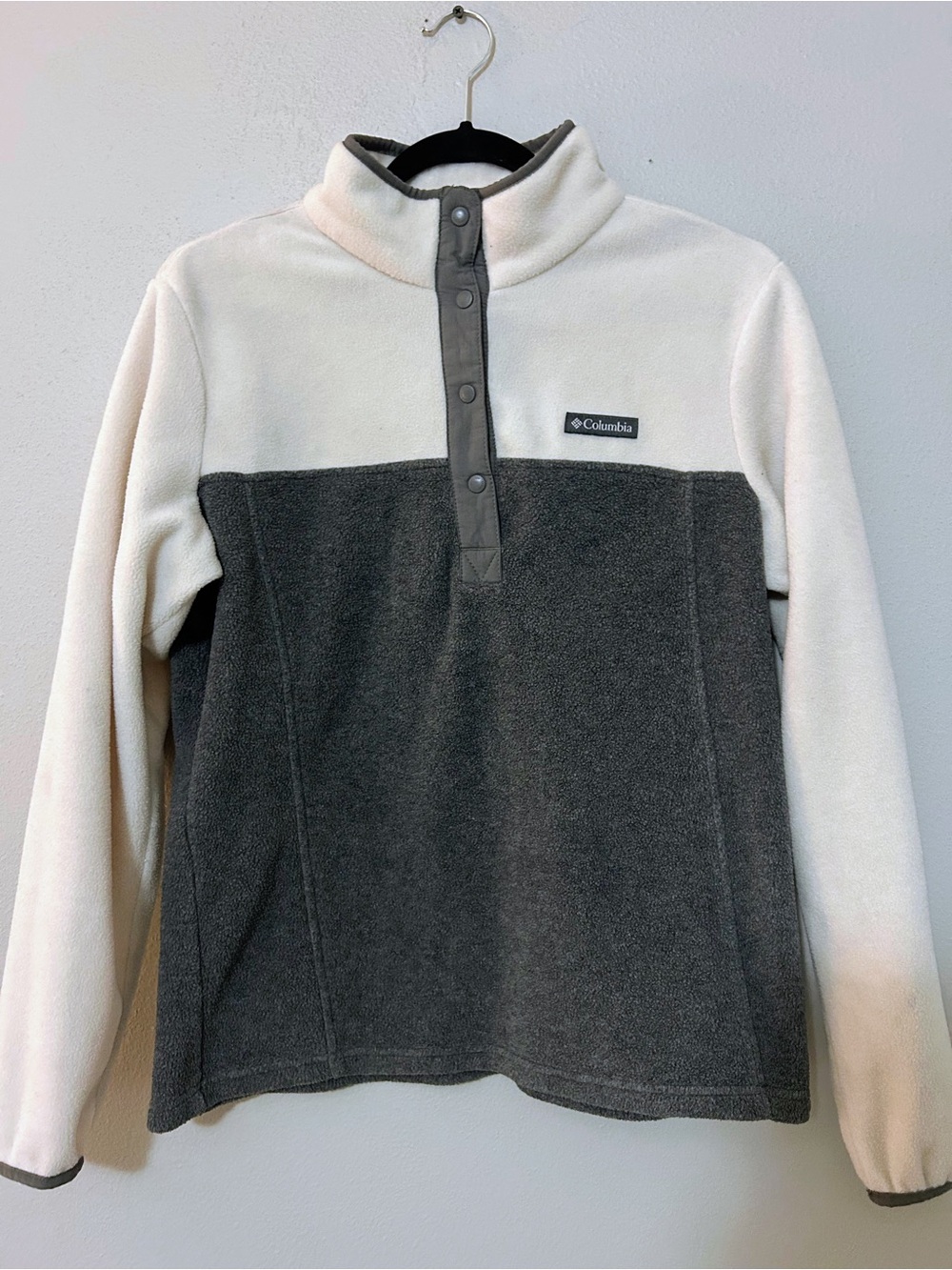 Columbia Women’s Casual Two-Tone Colorblock Snap Fleece Pullover